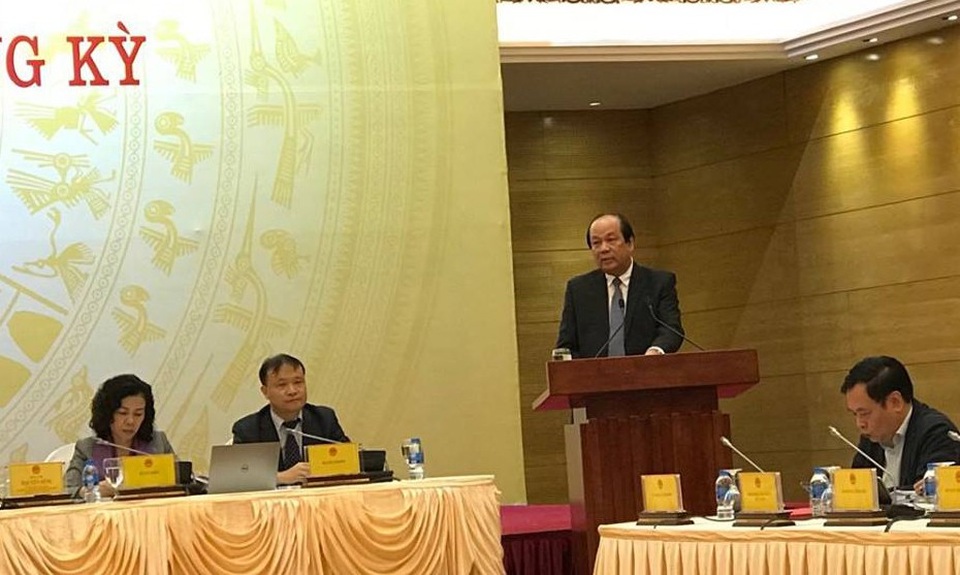 Metro Bến Thành - Suối Tiên: Có nợ nần nhưng không nhiều! - 1 Bộ trưởng - Chủ nhiệm Văn phòng Chính phủ Mai Tiến Dũng chủ trì cuộc họp báo tối 3/12.