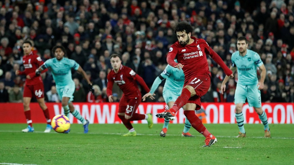 Những khoảnh khắc Liverpool vùi dập Arsenal ở Anfield - 18
Cuối hiệp một, Salah ghi bàn thắng cho riêng mình đồng thời đưa Liverpool chạm tay vào chiến thắng