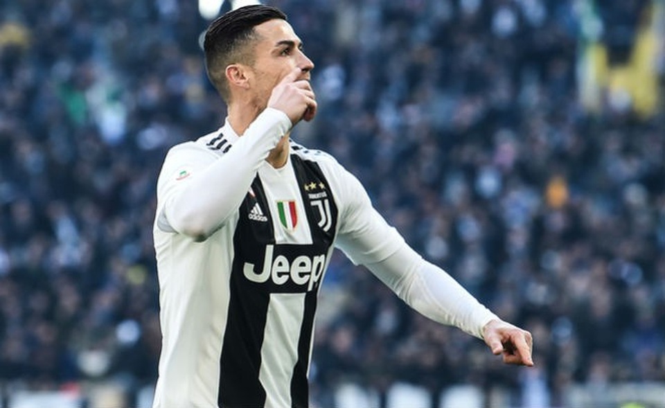 Ghi 2 bàn, C.Ronaldo vẫn đứt chuỗi kỷ lục đáng nể - Ảnh 1. Ghi 2 bàn, C.Ronaldo vẫn đứt chuỗi kỷ lục đáng nể - Ảnh 1.