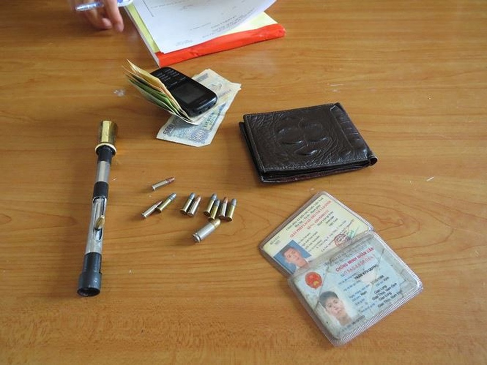 Vũ khí tang vật vụ án