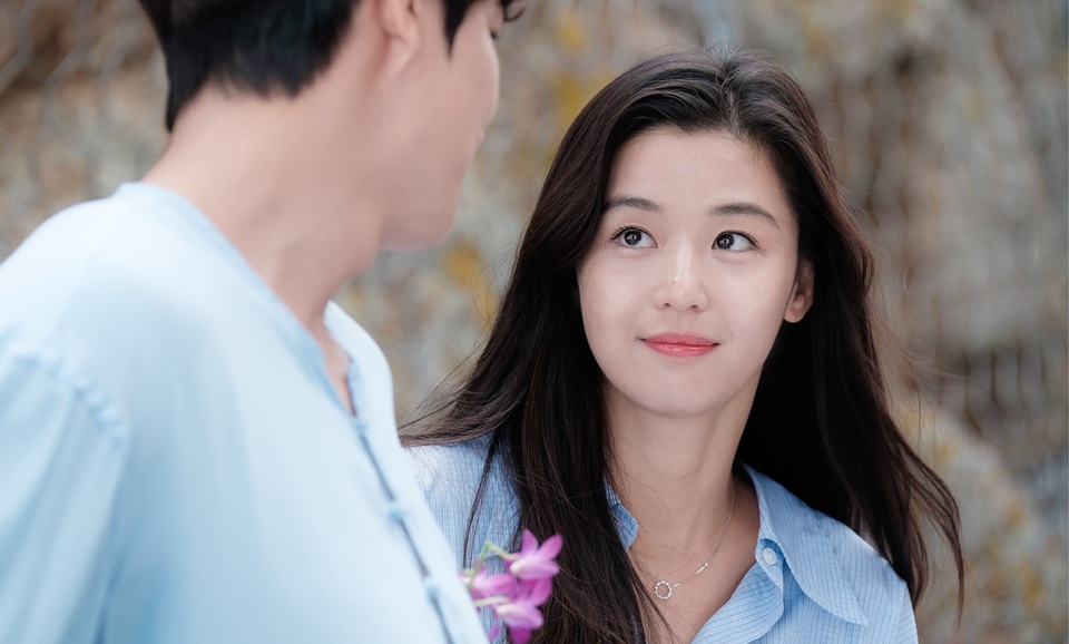 "Trước khi kết hôn, tôi đã biết anh là người đồng tính" - 1
Ngay từ lần đầu tiên gặp anh tôi đã bị choáng ngợp bởi vẻ đẹp trai và nụ cười rạng rỡ đủ để chiếu sáng những góc tối trong trái tim tôi. Ảnh minh họa