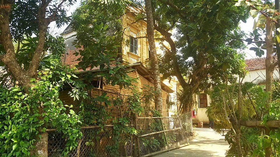 Bí ẩn những căn hầm dưới nền biệt thự cổ ở Hà Nam - Ảnh 1.