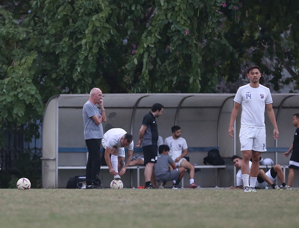 Tới Mỹ Đình, Philippines chỉ có 16 cầu thủ ra sân tập - 7 Tới Mỹ Đình, Philippines chỉ có 16 cầu thủ ra sân tập - 7