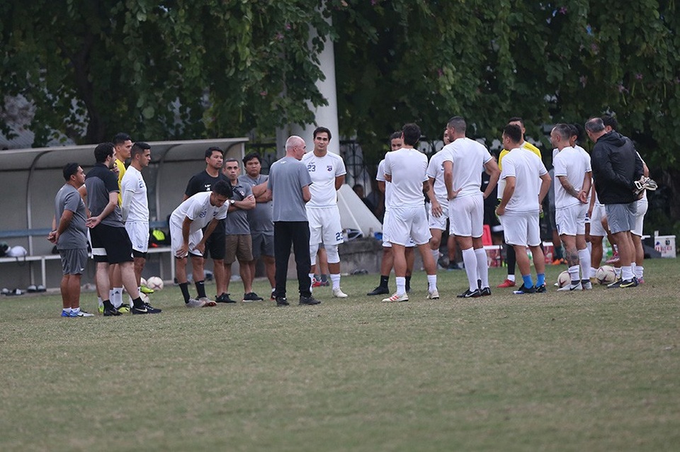 Tới Mỹ Đình, Philippines chỉ có 16 cầu thủ ra sân tập - 5 Tới Mỹ Đình, Philippines chỉ có 16 cầu thủ ra sân tập - 5