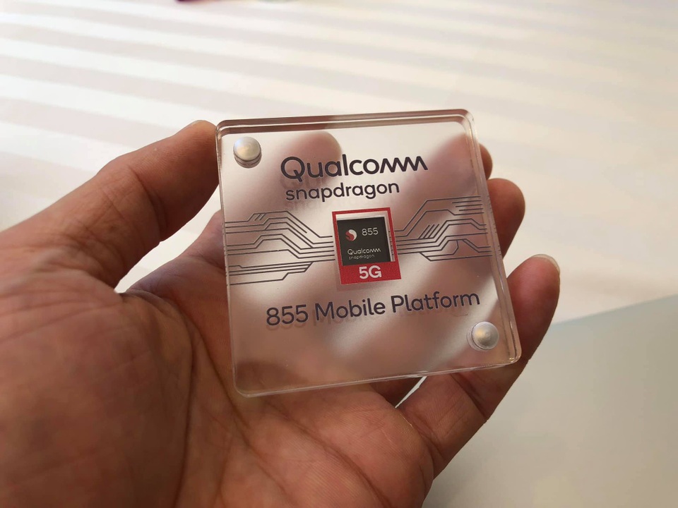 Qualcomm chính thức giới thiệu bộ vi xử lý Snapdragon 855, tích hợp AI và 5G - 6
Nền tảng chip Snapdragon 855
