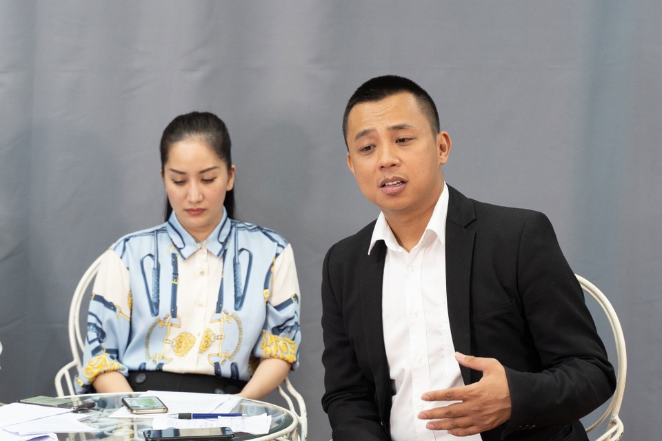 Chí Anh khâm phục hành động mạnh mẽ, đòi công bằng cho học trò của Khánh Thi.