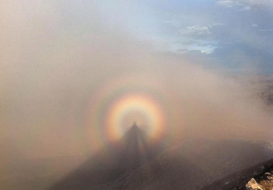 Hình ảnh “ma núi” bí ẩn.