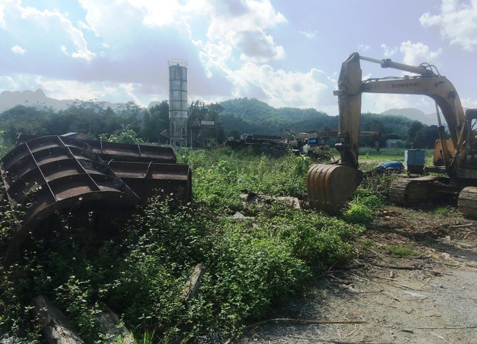 Nhiều phương tiện đã hoen gỉ do lâu ngày không được sử dụng.