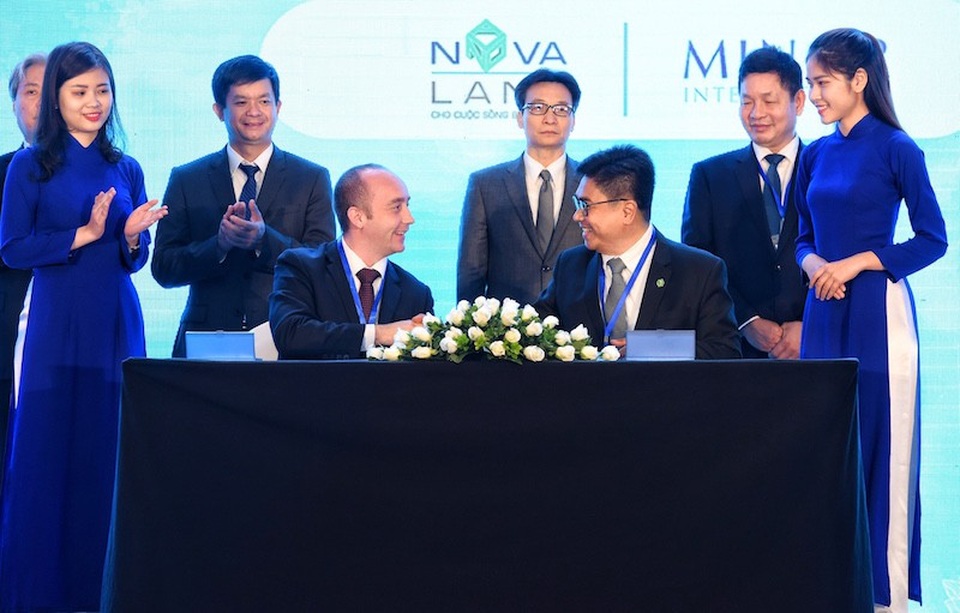 Diễn đàn Kinh tế Việt Nam ViEF 2018: Nhiều cái "bắt tay" triệu đô cho ngành du lịch - 1 Tập đoàn Novaland ký kết hợp tác chiến lược cùng Tập đoàn toàn cầu Minor Hotels trong việc quản lý vận hành 07 khu khách sạn - nghỉ dưỡng với tổng số hơn 3.500 phòng