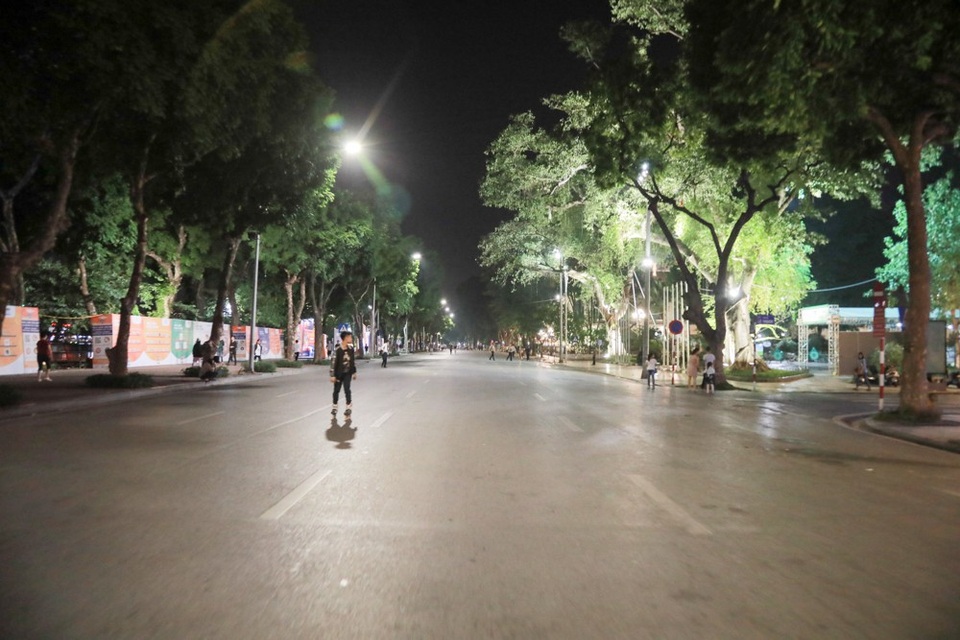 Hà Nội: Cấm các ngả đường dẫn vào hồ Hoàn Kiếm - 10 Khu vực đường qua khu tượng đài Lý Thái Tổ.