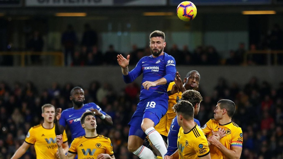 Nhìn lại trận thua thứ hai của Chelsea ở Premier League - 15
Chelsea dùng mọi cách để cố gắng thoát thua nhưng không thành công