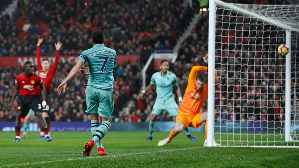 
Sau chơi hay trong giai đoạn cuối trận, nhưng không thể ghi bàn, họ từng đưa bóng vào lưới của Man Utd hai lần nhưng đều không được công nhận, trong đó có bàn thắng của Mkhitaryan ở phút 89
