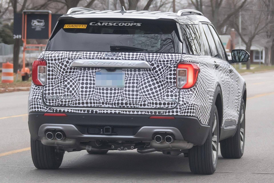 Hé lộ hình ảnh nội thất Ford Explorer thế hệ mới - 7 Hé lộ hình ảnh nội thất Ford Explorer thế hệ mới - 7