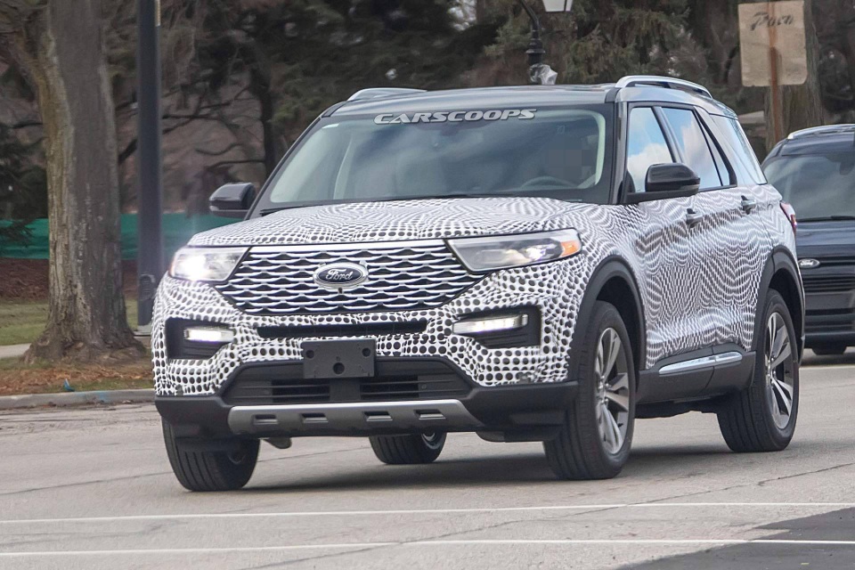 Hé lộ hình ảnh nội thất Ford Explorer thế hệ mới - 6 Hé lộ hình ảnh nội thất Ford Explorer thế hệ mới - 6