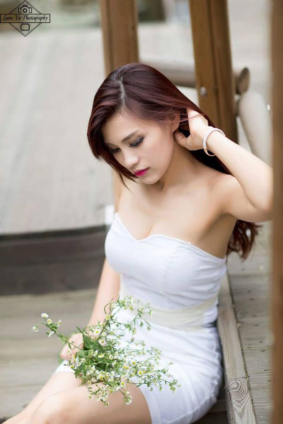 Nữ CĐV khiến dân mạng "săn lùng" vì quá sexy trên khán đài giờ ra sao? - 20
Cô luôn theo dõi, cổ vũ cho các cầu thủ nước nhà ở cả giải U23 châu Á, ASIAD 2018 và AFF Cup 2018.
