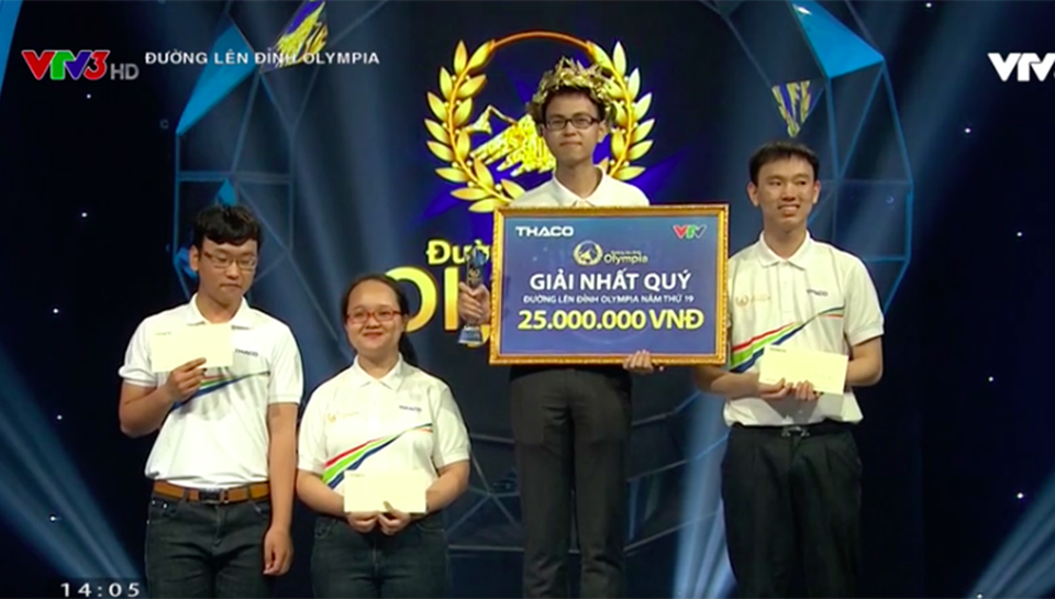 Tấm vé đầu tiên vào trận Chung kết năm Olympia 2019 thuộc về nam sinh Nghệ An - 4 Thế Trung (Nghệ An) giành chiếc vé đầu tiên vào chơi trận Chung kết năm Đường lên đỉnh Olympia.