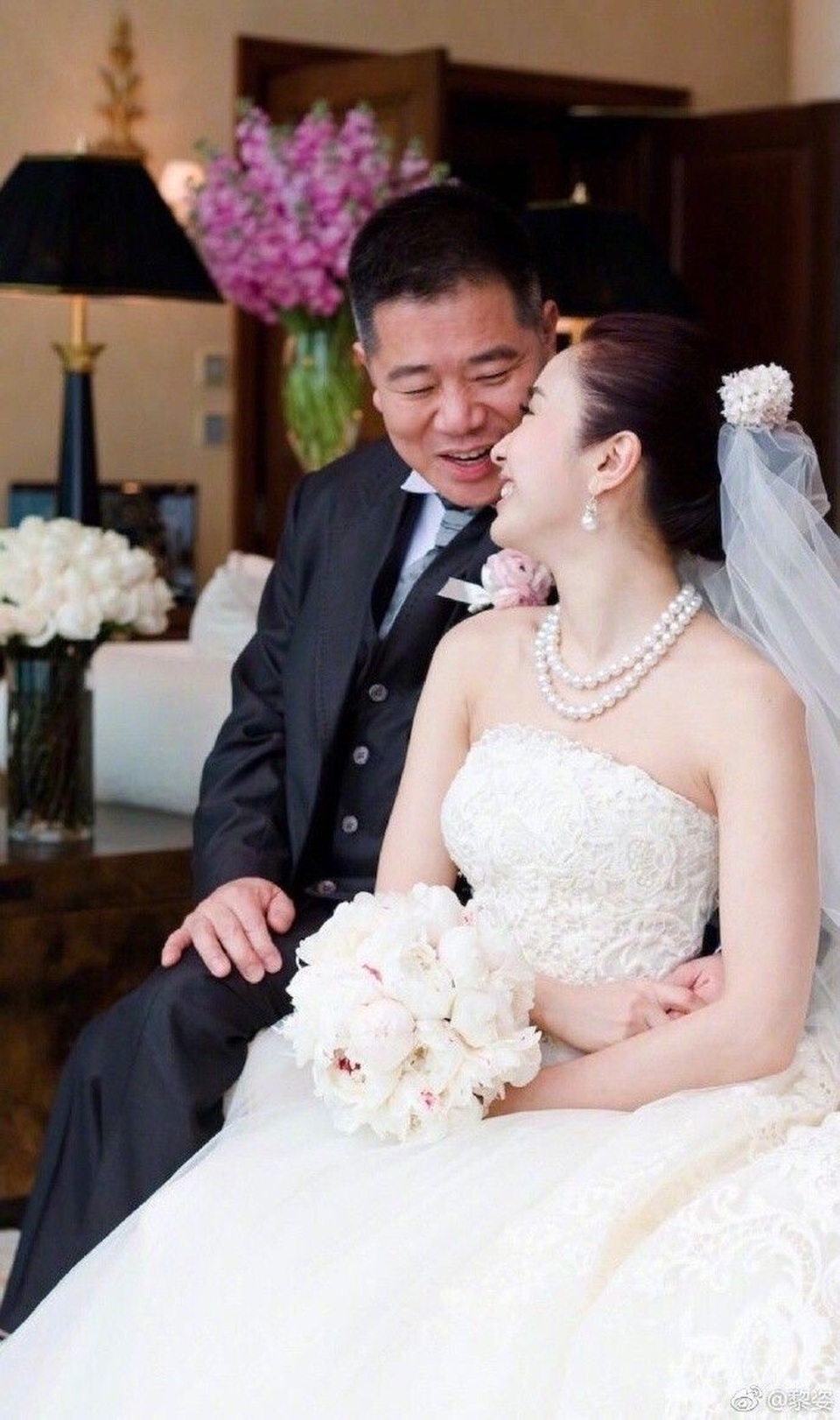 Nữ diễn viên Lê Tư: “Tình yêu có thể rất đơn giản” - 1 Lê Tư và chồng - doanh nhân tỷ phú Mã Đình Cường