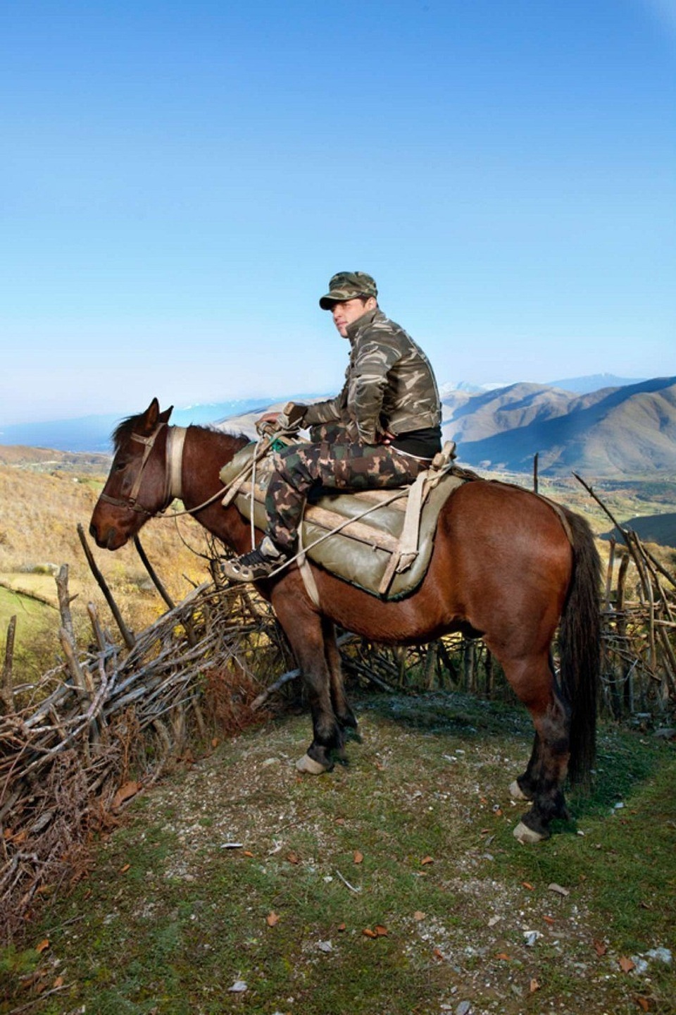 Nơi phụ nữ giữ trinh tiết để có đặc quyền đặc biệt - 4