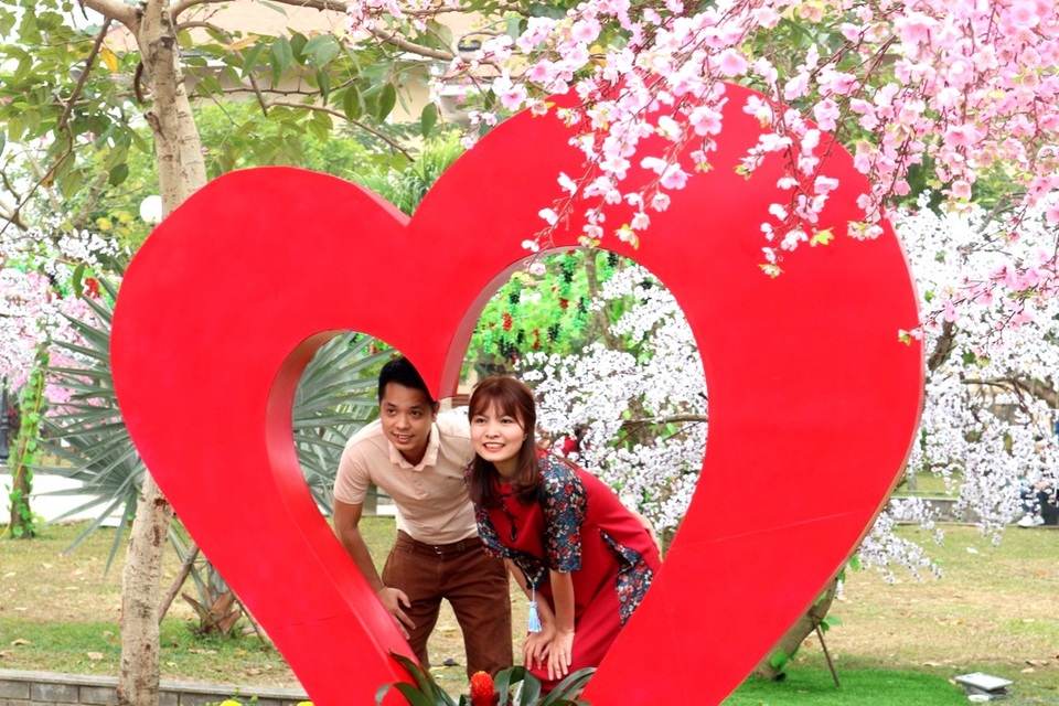 Ngập tràn sắc xuân ở phố cổ Hội An - 10