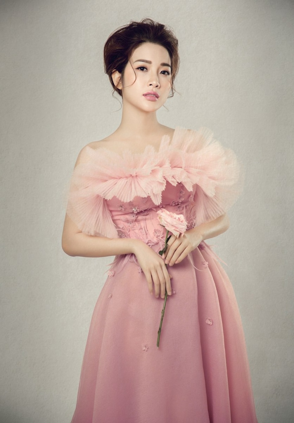 Người đẹp “Zippo, mù tạt và em” và kí ức không thể quên về Tết Hà Nội - 14