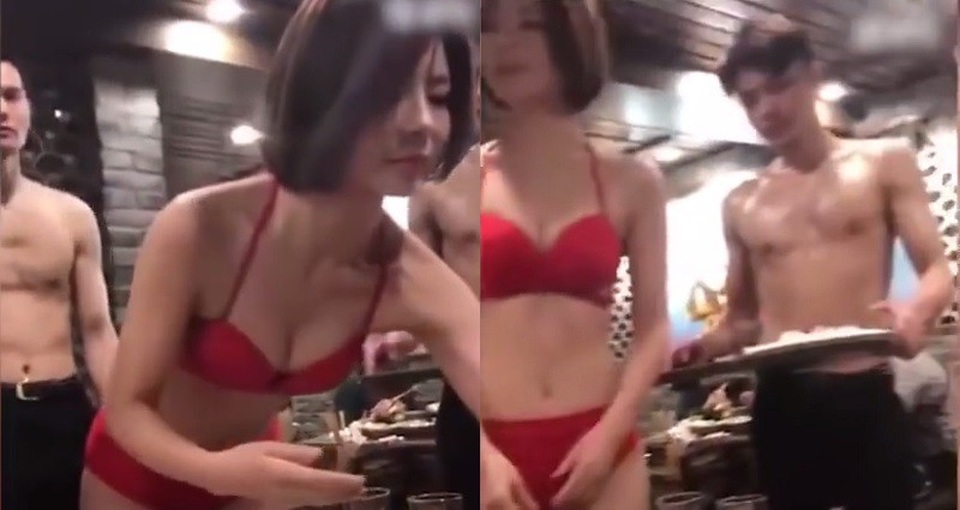 Nhà hàng gây "bão" mạng vì cho nhân viên mặc bikini, cởi trần phục vụ thực khách - 1
Nhân viên mặc phản cảm tiếp khách tại nhà hàng ở Trung Quốc. (Ảnh: Shanghaiist)
