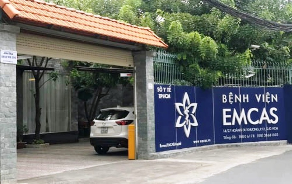 Vụ hôn mê sau gọt cằm: Nạn nhân đã tử vong - 1 Bệnh viện Thẩm mỹ Emcas, nơi xảy ra vụ tai biến sau khi làm đẹp làm nạn nhân tử vong sau gần 5 tháng hôn mê.