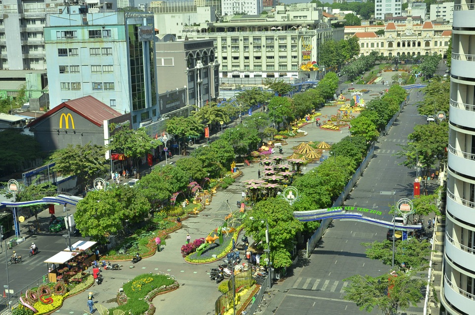 Ngắm Đường hoa Nguyễn Huệ 2018 trước giờ khai mạc - 2 Ngắm Đường hoa Nguyễn Huệ 2018 trước giờ khai mạc - 2