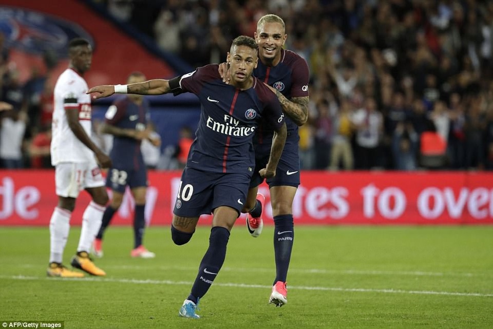 Real Madrid - PSG: Kinh điển ở Bernabeu - 2
Hàng thủ Real Madrid sẽ phải hết sức cảnh giác với Neymar