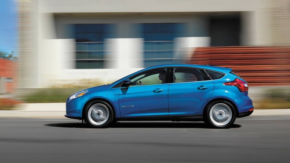 
4. Ford Focus (doanh số: 660.099 xe)
