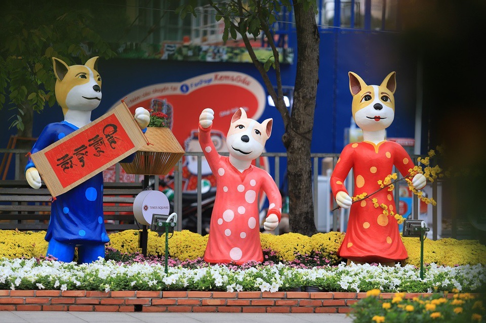 TPHCM: Tham quan đường hoa Nguyễn Huệ gửi xe ở đâu? - 6 TPHCM: Tham quan đường hoa Nguyễn Huệ gửi xe ở đâu? - 6