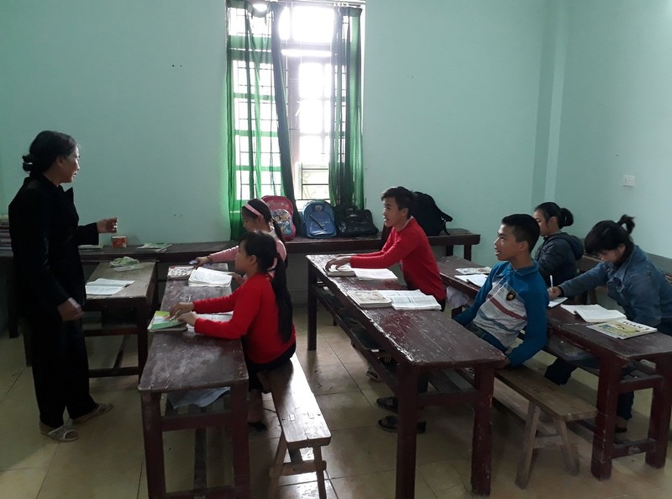 Bà giáo U80 của học sinh nghèo vùng biển - 1 Lớp học tình thương của cô giáo Nguyễn Thị Thông