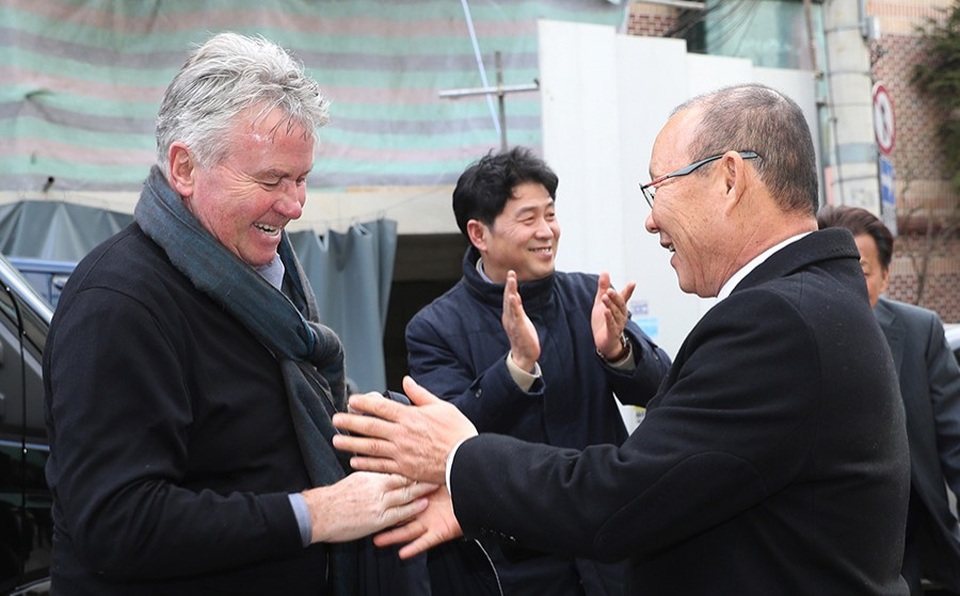 HLV Guus Hiddink chúc mừng thành công của Park Hang Seo - 1 HLV Guus Hiddink chúc mừng thành công của HLV Park Hang Seo