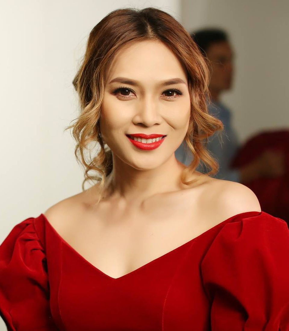 Nhân dịp Tết Mậu Tuất, Mỹ Tâm chúc các độc giả của báo điện tử Dân Trí một mùa xuân hạnh phúc, đầm ấm bên gia đình, người thân. Chúc báo Dân Trí ngày càng có thêm những bài viết, đề tài ấn tượng với những thông tin tin cậy để giữ vững vị trí một trong những báo điện tử hàng đầu Việt Nam.