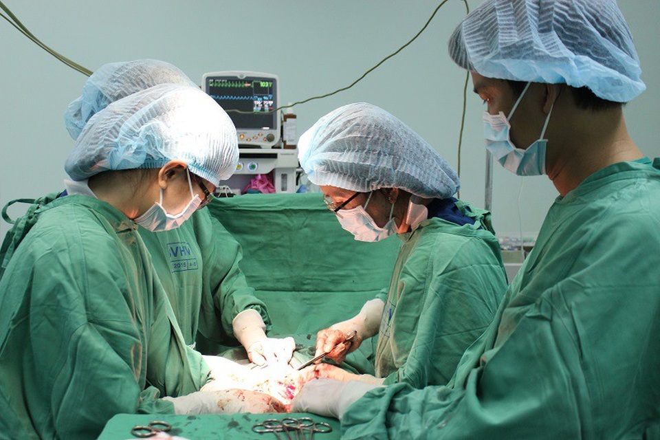Khoảnh khắc “thiên thần” đầu tiên của năm Mậu Tuất chào đời - 1 Khoảnh khắc “thiên thần” đầu tiên của năm Mậu Tuất chào đời - 1