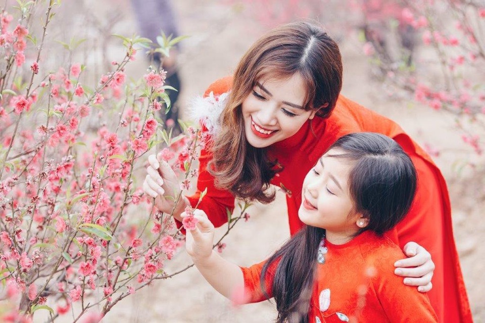 Hot girl Hà Min và mẫu nhí đẹp rạng ngời ngày Xuân - 11 Hot girl Hà Min và mẫu nhí đẹp rạng ngời ngày Xuân - 11
