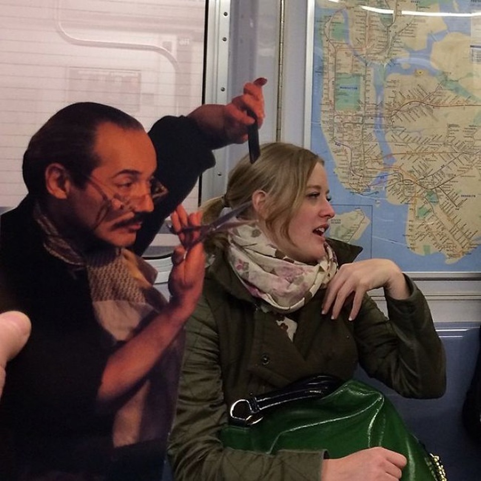 Những "người lạ" ở nơi công cộng khiến ta bật cười - 4