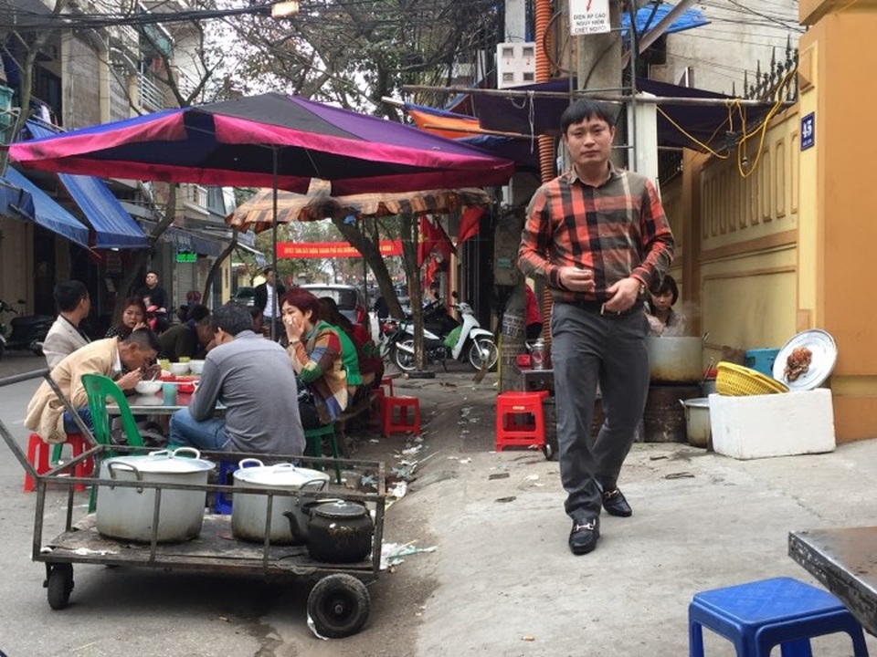 Hàng quán ngày Tết: 70.000 đồng bát bún bò "dai như đỉa" - 6 Hàng quán ngày Tết: 70.000 đồng bát bún bò "dai như đỉa" - 6
