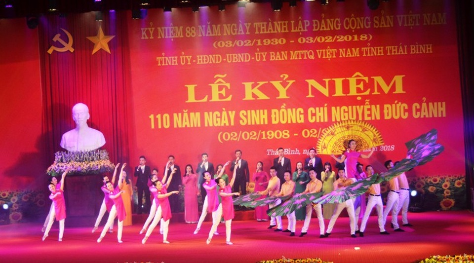 Tổng Bí thư dự lễ Kỷ niệm 110 năm ngày sinh đồng chí Nguyễn Đức Cảnh - 2 Buổi lễ Kỷ niệm niệm 110 năm ngày sinh đồng chí Nguyễn Đức Cảnh