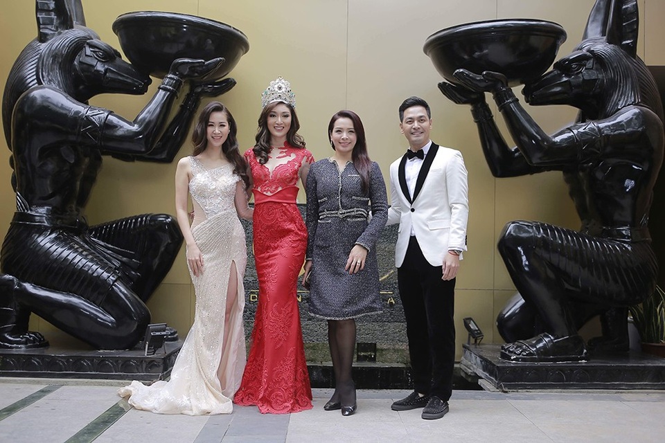 MC Phan Anh đã có những chia sẻ thẳng thắn về ấn tượng của mình dành cho Karen Ibasco và anh hiểu được tại sao cô lại đoạt ngôi vị cao nhất của cuộc thi Hoa hậu Trái đất dù kết quả gây ra nhiều tranh cãi đến vậy.