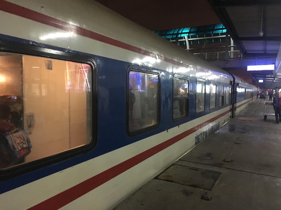 Bộ trưởng Giao thông: “Đường sắt không thể cứ cọc cạch mãi!” - 3
Bộ trưởng Giao thông nhận định đường sắt đã có nhiều đổi mới tích cực trong năm 2017