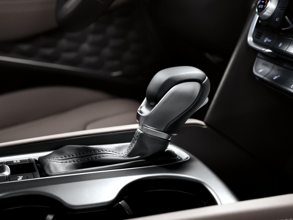 Hyundai Santa Fe thế hệ mới chính thức trình làng, giá chưa đến 600 triệu đồng - 22 Hyundai Santa Fe thế hệ mới chính thức trình làng, giá chưa đến 600 triệu đồng - 22