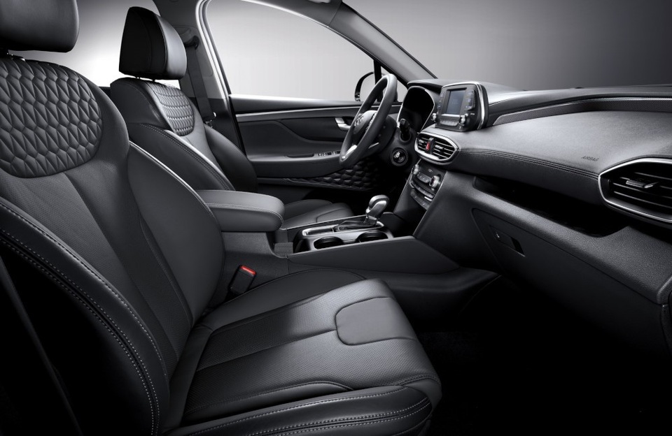 Hyundai Santa Fe thế hệ mới chính thức trình làng, giá chưa đến 600 triệu đồng - 19 Hyundai Santa Fe thế hệ mới chính thức trình làng, giá chưa đến 600 triệu đồng - 19