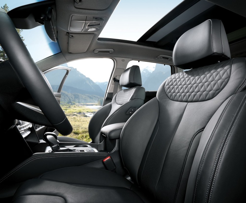 Hyundai Santa Fe thế hệ mới chính thức trình làng, giá chưa đến 600 triệu đồng - 9 Hyundai Santa Fe thế hệ mới chính thức trình làng, giá chưa đến 600 triệu đồng - 9