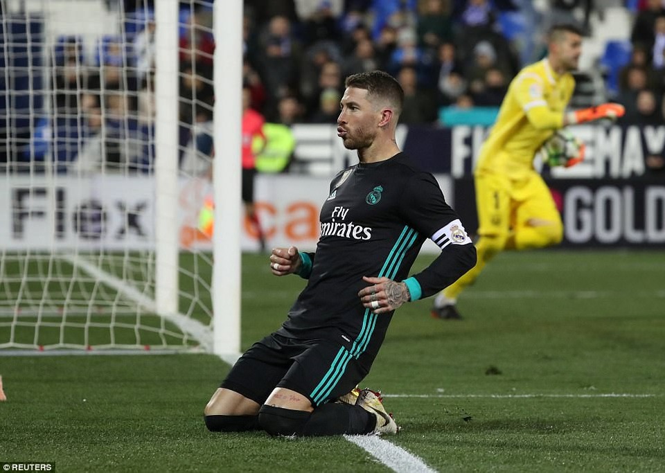 Phục hận Leganes, Real Madrid vươn lên thứ ba tại La Liga - 3
Ramos tìm lại cảm giác ghi bàn sau gần 1 tháng