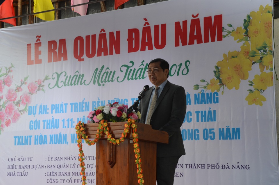 Chủ tịch Đà Nẵng: Tốc độ xả thải “đi lên” cùng tốc độ phát triển đô thị! - 1 Chủ tịch UBND TP Đà Nẵng Huỳnh Đức Thơ phát biểu tại buổi kiểm tra ra quân sản xuất đầu năm Mậu Tuất 2018 công trình nâng cấp công suất Trạm xử lý nước thải Hòa Xuân