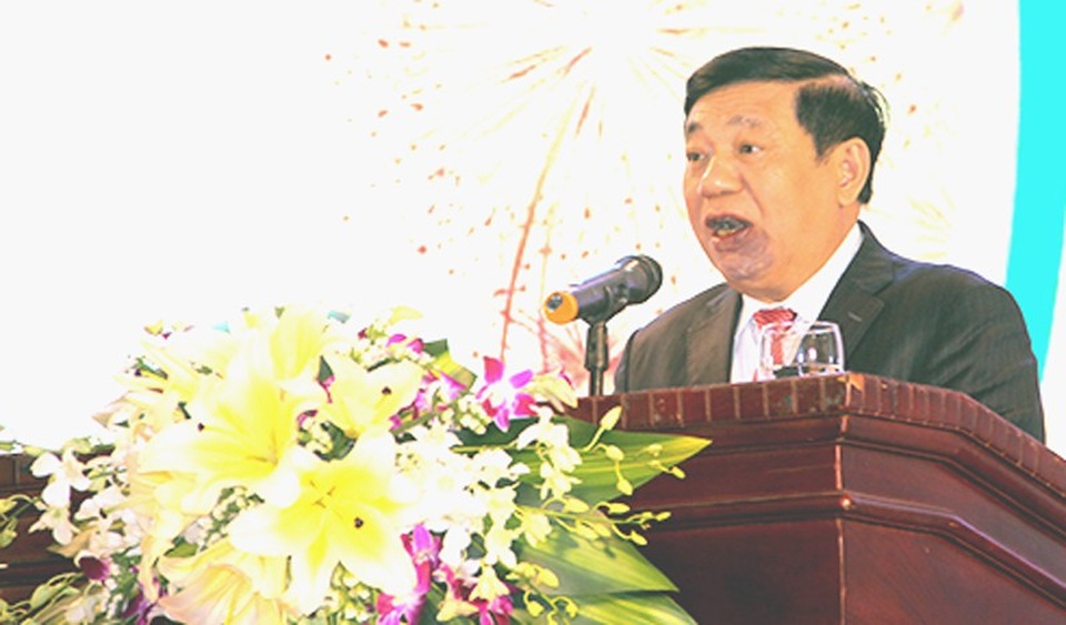 Thay mặt lãnh đạo tỉnh, Chủ tịch UBND tỉnh Nguyễn Xuân Đường đã thông báo tới bà con kiều bào một số thành tựu nổi bật về kinh tế, quốc phòng, xã hội, an ninh và đối ngoại của tỉnh nhà trong năm 2017.