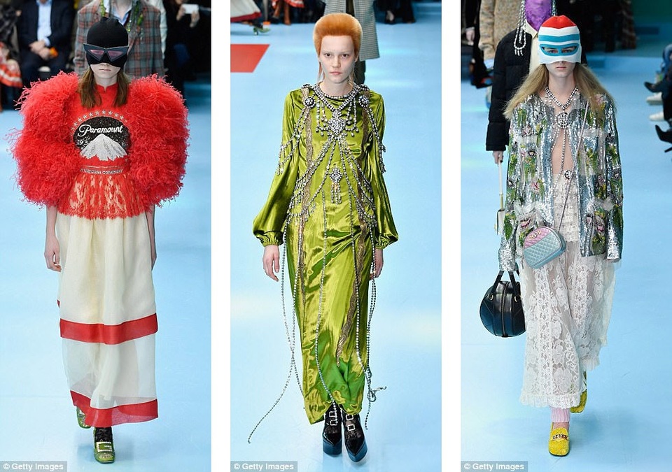 Bộ sưu tập dị biệt này còn gây ấn tượng mạnh hơn bởi cách trình bày và thể hiện lạ lùng.