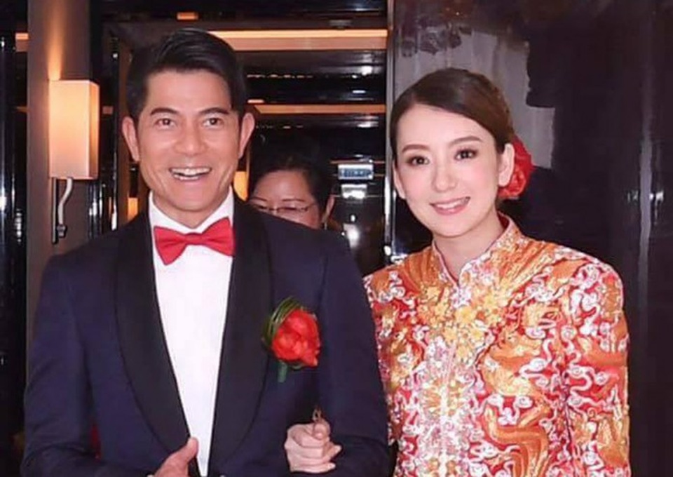 Tài tử khó xử vì lời hứa sẽ “lì xì” tất cả mọi người nếu lấy được vợ - 1 Tài tử Hồng Kông Quách Phú Thành và vợ