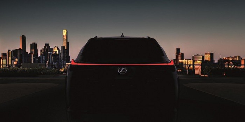 Lexus sắp trình làng mẫu crossover hoàn toàn mới - 1 Lexus sắp trình làng mẫu crossover hoàn toàn mới - 1