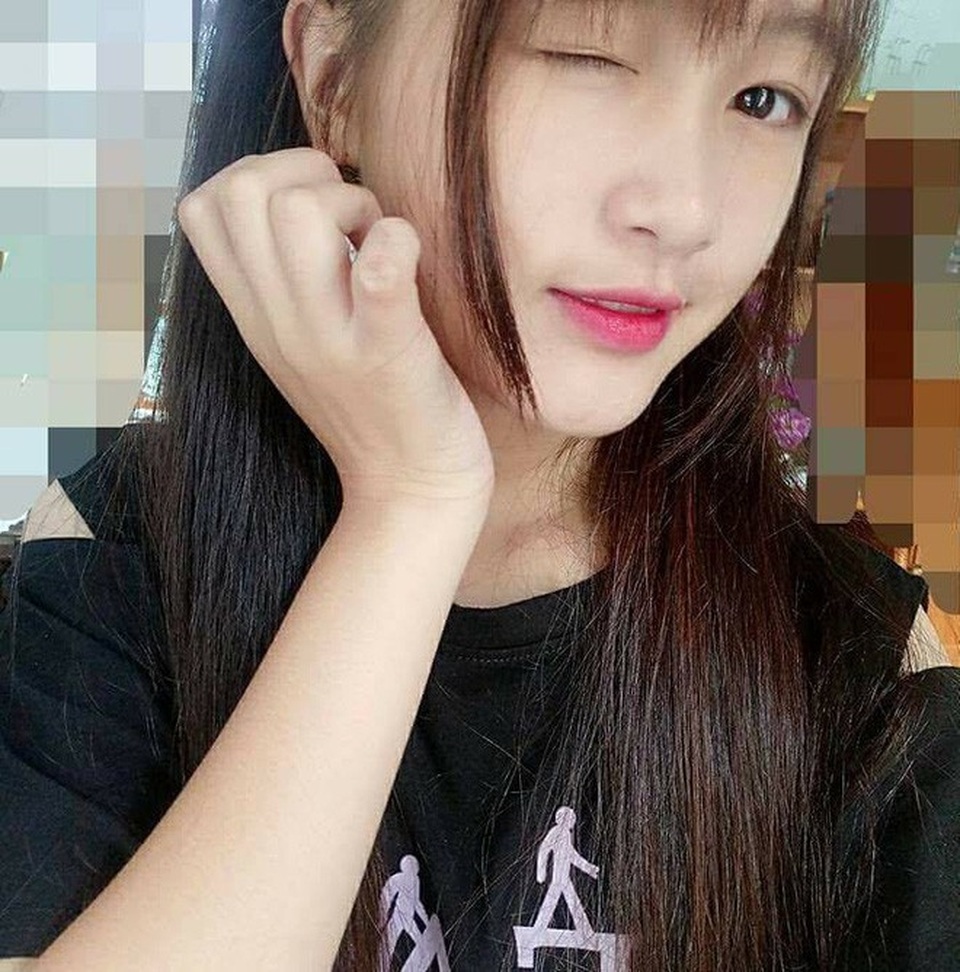 Nhan sắc đời thường của thiếu nữ bán cơm lam, trứng gà nướng gây sốt - 6 Nhan sắc đời thường của thiếu nữ bán cơm lam, trứng gà nướng gây sốt - 6